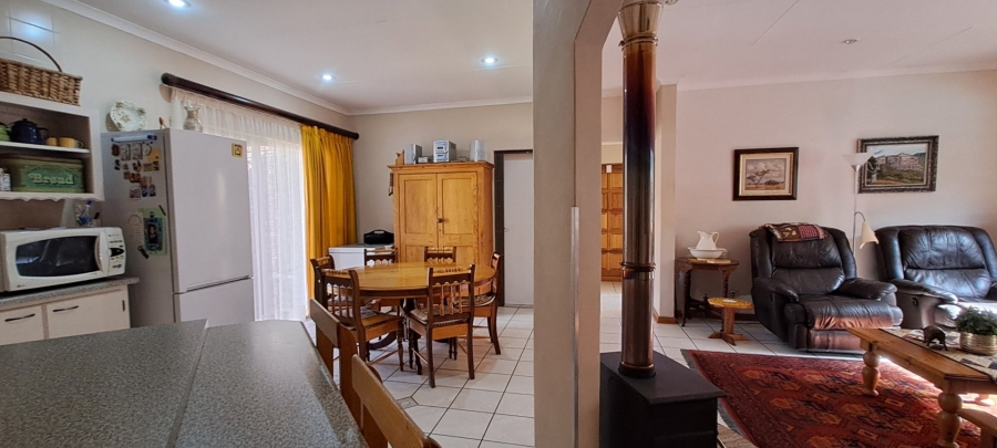 4 Bedroom Property for Sale in La Provance Free State